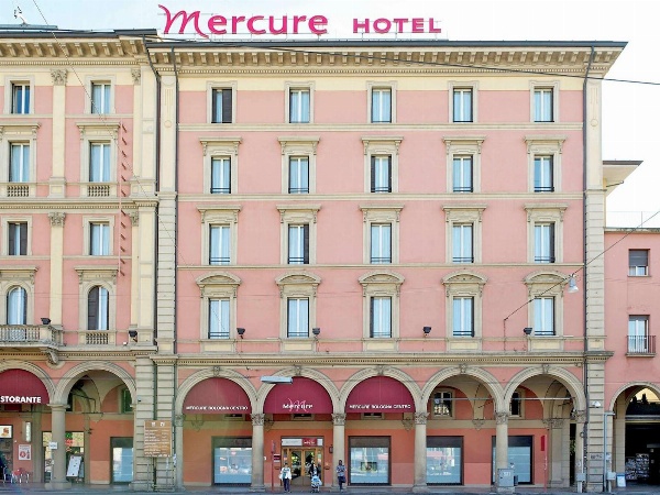 Mercure Bologna Centro image 1