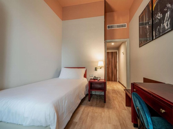 Mercure Bologna Centro image 9